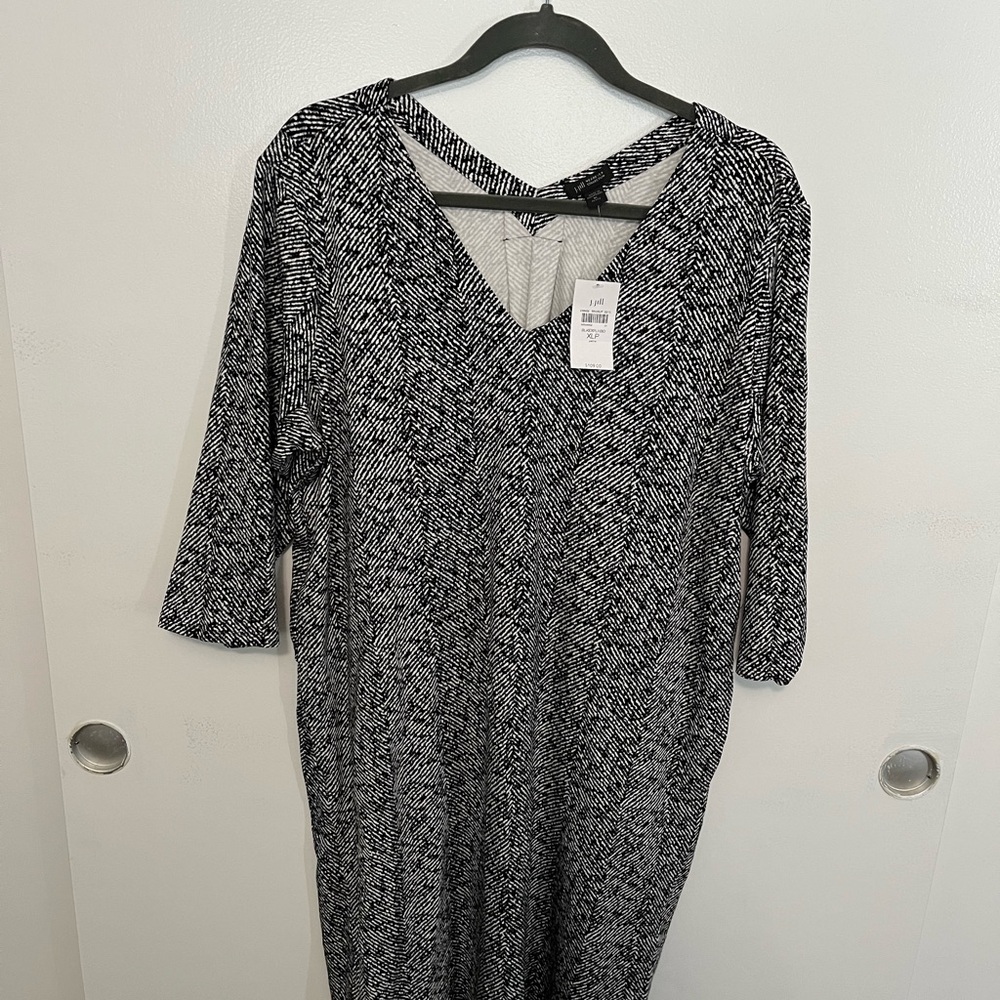J. Jill Gray Sheath Midi Dress with V-Neck